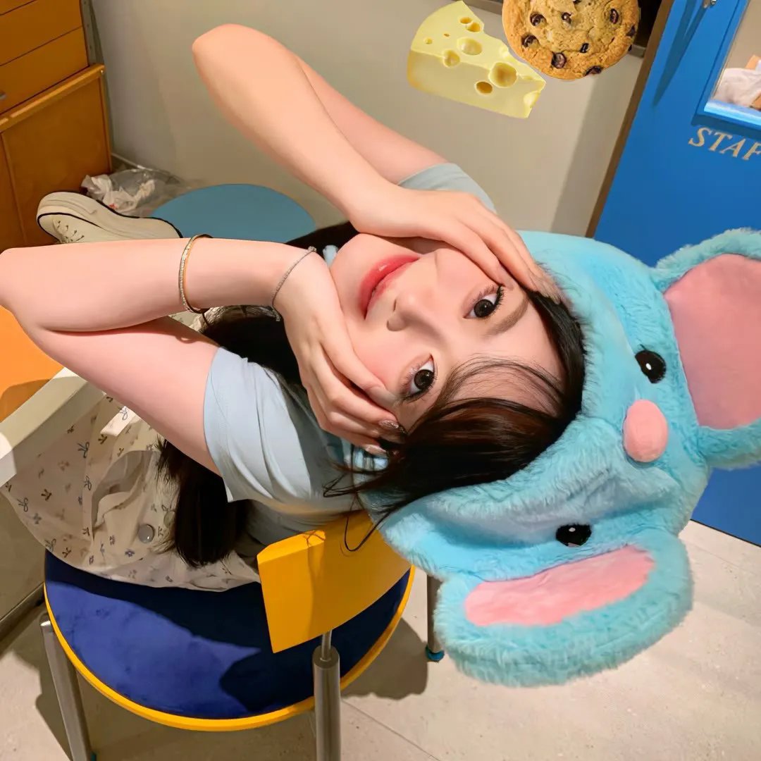 男生女生向前冲
